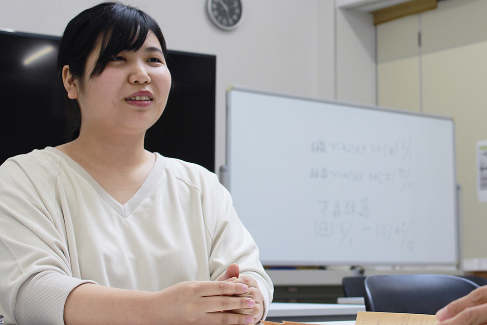 総合領域の顔 谷川さん ONOMATOPE Magazine 成安造形大学総合領域WEBサイト